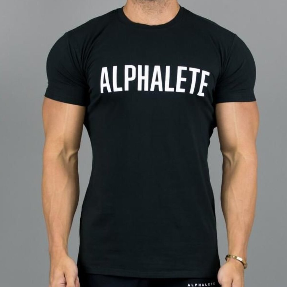 Alphalete Performance Tee - Black size Medium.